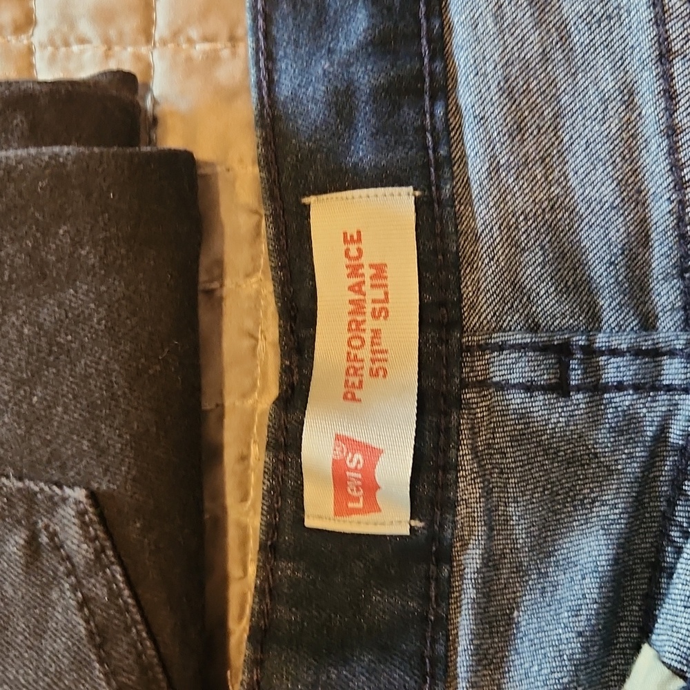 Levi's Jeans Size 14 - Picture 6 of 7